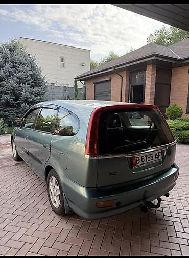 14 ваз: Honda Stream: 2001 г., 2 л, Автомат, Бензин, Минивэн — 6