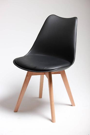 Стулья для кухни: Стул eames 222 Цвета: белый, серый, черный, бежевый, красный Размер — 2