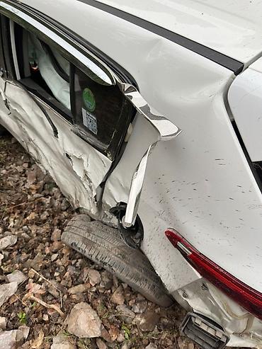 Скупка авто: Kia Sportage (кузов QL), белый, кроссовер. Продаётся целиком как донор — 9