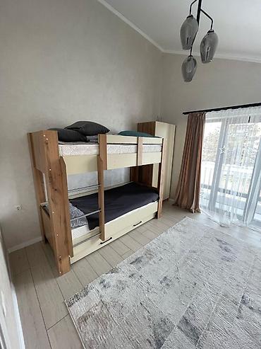 Посуточная аренда домов: 90 м², 3 комнаты, Теплый пол — 11