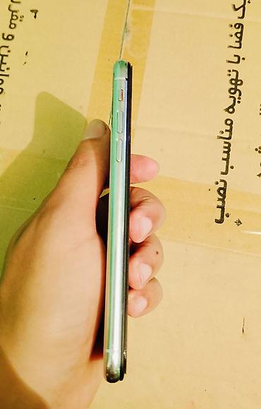 2 ci el ipad: IPhone X, 64 GB, Matte Silver — 3