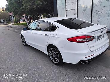Ford: Maşın ideal vəziyyətdədir. Titanium komplektasiya, full salon — 6