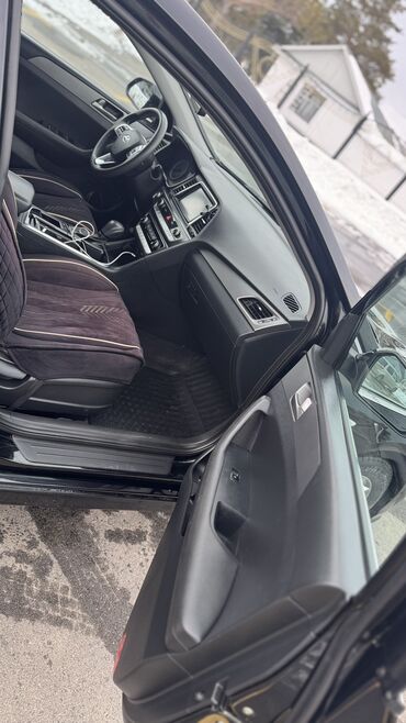 Hyundai: Hyundai Sonata: 2018 г., 2 л, Автомат, Газ, Седан — 13