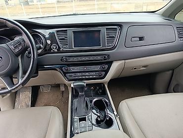 Kia: Kia Carnival: 2020 г., 2.2 л, Автомат, Дизель, Минивэн — 10