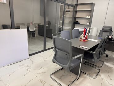аренда помещение для бизнеса: Сдаю Офис, 17 м², В жилом комплексе, С отдельной кухней
