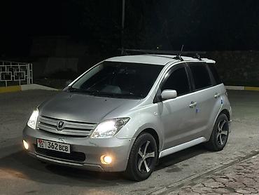 Toyota Ist: 2004 г., 1.5 л, Автомат, Бензин, Хэтчбэк