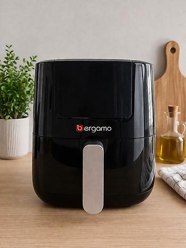 mini blender: Fritoz Bergamo, Yağsız l, İşlənmiş, Ödənişli çatdırılma, Ünvandan götürmə, Rayonlara çatdırılma — 1
