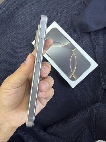 iphone 10 pro: IPhone 16 Pro, Б/у, 128 ГБ, Зарядное устройство, Защитное стекло, Чехол, 89 % — 8