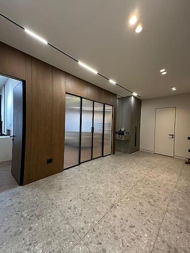 agdasda ucuz ev: Ağ şəhər, 4 otaqlı, Yeni tikili, m. Xətai, 148 kv. m — 9
