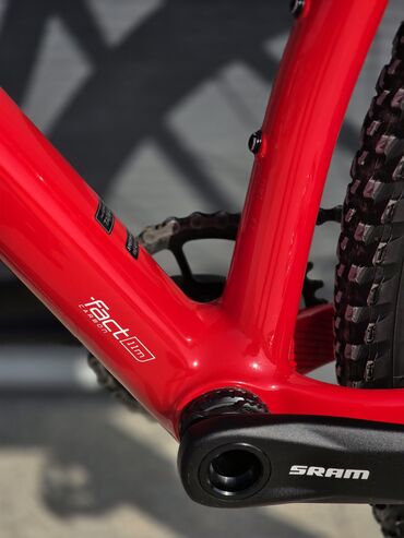 Горные велосипеды: Горный велосипед, Specialized, Рама L (172 - 185 см), Карбон, Б/у — 3