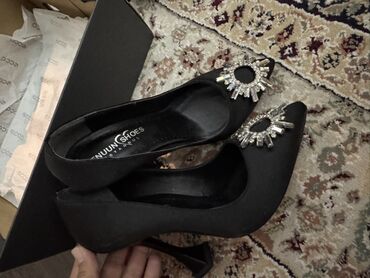 прозрачные туфли: Туфли-лодочки NUUN SHOES (Istanbul), черные. - Материал верха