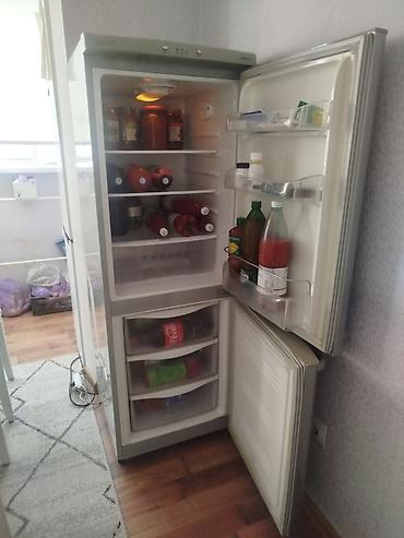freezer: Холодильник Samsung, серебристый, двухкамерный с нижней морозильной — 3