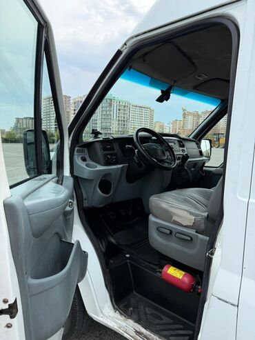 Ford: Ford Transit: 2.2 l | 2008 il 455000 km Van/Minivan — 3