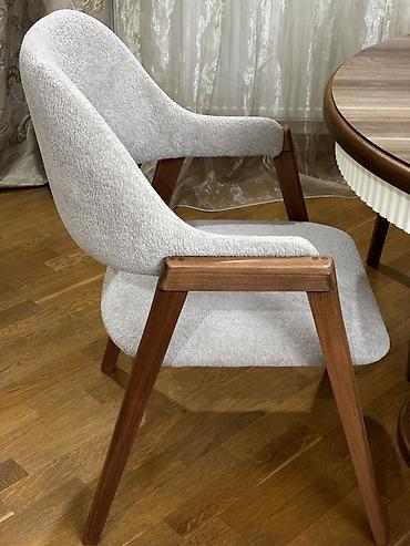 tek stolar: Qonaq otağı üçün, Yeni, Açılmayan, Oval masa, 8 stul — 5