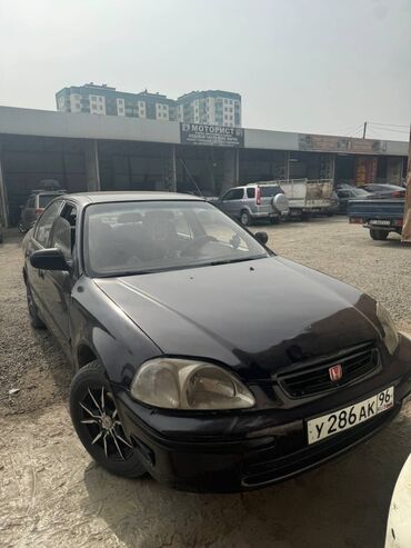 автомобиль honda civic: Honda Civic: 1999 г., 1.4 л, Автомат, Бензин, Седан