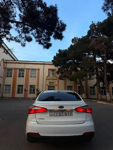 Avtomobil satışı: Kia Forte: 1.8 l | 2015 il Sedan — 2