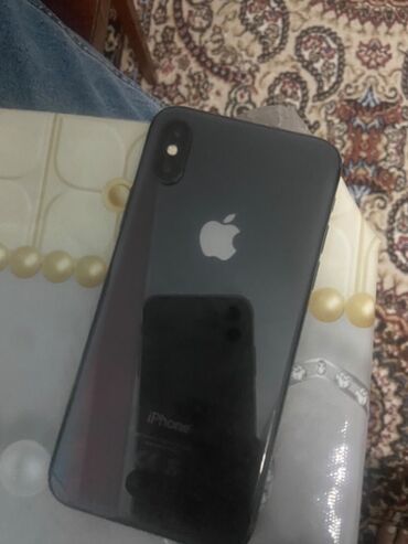 iphone 8 islenmis: Ekran dəyşib face id işləmir qabag kamera tozlu çəkir servis işdəmir