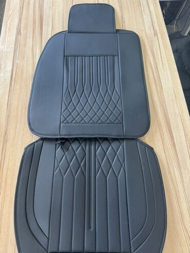 держател для телефона: Чехолдор Эко булгаары, түсү - Кара, Universal Seat cover
