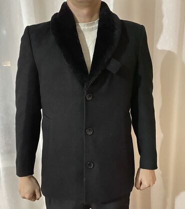 палто мужской: Продаётся пальто, состояние хорошое