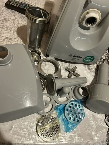 Ət çəkən maşınlar: Ət çəkən maşın Bosch, 1800 Vt, Revers ilə — 4