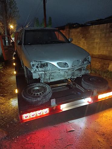 крытый эвакуатор: Volkswagen Transporter: 2000 г., 2.5 л, Механика, Дизель, Бус — 3