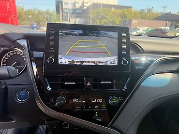 кемри 70 гибрид: Toyota Camry: 2022 г., 2.5 л, Гибрид, Седан — 10