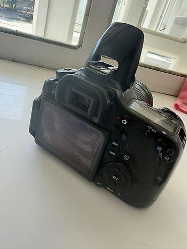 цифровой фотоаппарат samsung es95: Зеркальная камера Canon EOS 60D с объективом Canon EF-S 18–135mm IS — 4