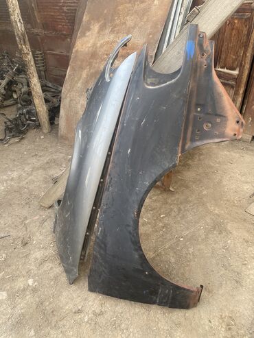 Крылья и комплектующие: Крыло Переднее правое Audi, 1994 г., Б/у, Оригинал — 3