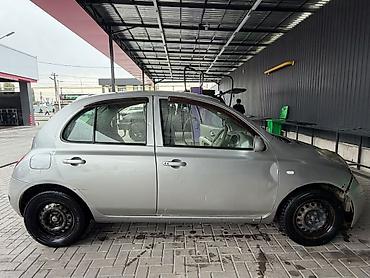 Продажа авто: Nissan March: 2003 г., 1.3 л, Автомат, Бензин, Хэтчбэк — 3
