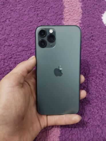 Apple iPhone: IPhone 11 Pro, Б/у, 64 ГБ, Серебристый, Чехол, 71 %