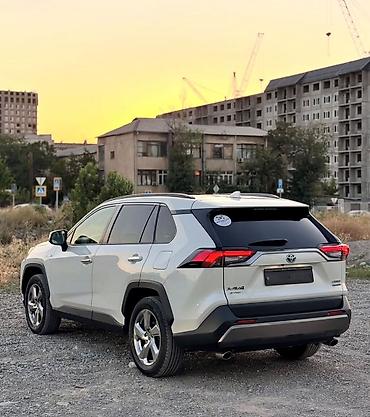 Toyota: Toyota RAV4: 2021 г., 2.5 л, Вариатор, Гибрид, Кроссовер — 3