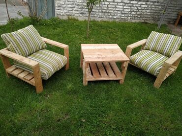 мебель для деревянного дома: Садовая мебель цена за комплект Самовывоз Срочно Кресла кресло столик