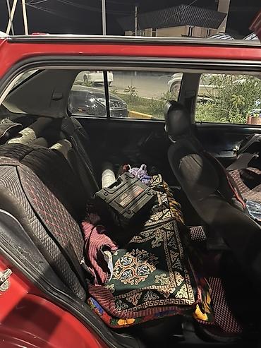 fit jaz: Volkswagen Vento: 1992 г., 1.8 л, Механика, Бензин, Седан — 9