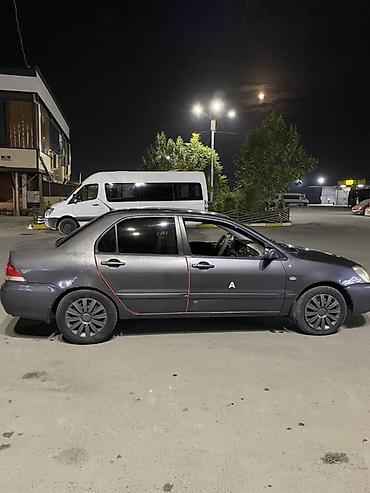 Mitsubishi: Mitsubishi Lancer: 2005 г., 1.6 л, Механика, Бензин, Седан — 7