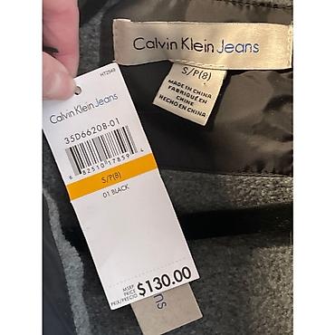 Kurtkalar: Calvin Klein qadin kurtkasi. Yenidir. Olchu S — 6