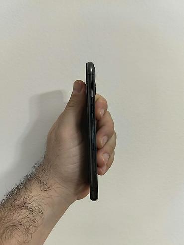 iphone 11 100€: Iphone 11 pro sivi sim free icloud free, sa 256 gb memorije. Telefon — 2