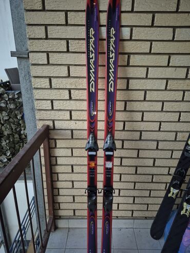 Oprema za skijanje: Sve sa slika za 13000din Korisceno, ali nama nije vise potrebno. Na — 10
