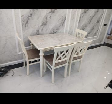 Masa və oturacaq dəstləri: Balkon üçün, Yeni, Açılmayan, Yumru masa, 2 stul — 15