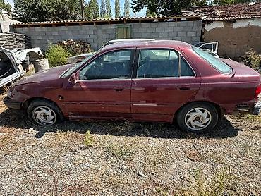 дамкрат авто: Toyota Corolla: 1990 г., Механика, Седан — 7