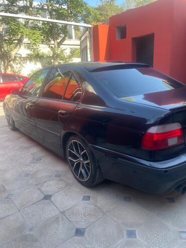 BMW: BMW 5 series: 2.5 l | 1999 il Sedan — 3