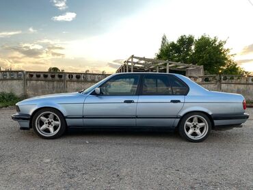 BMW: Срочно продаю БМВ Е32 рестайлинг Широкая морда год 1993 объем 3