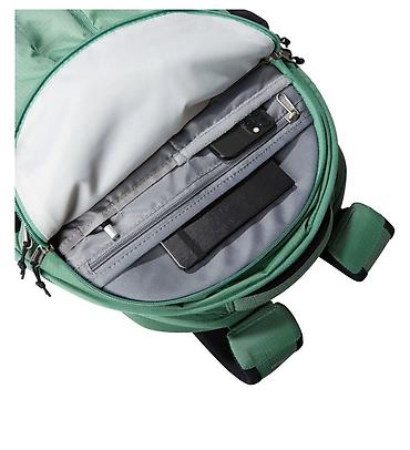 İdman və istirahət: The North Face "Surge" modeli kürək çantası satılır. Çanta yalnız 1 — 4