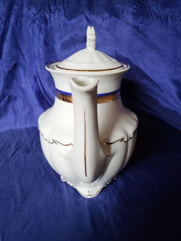 Čajnici: Bokal nov Walbrych Maria Theresa Poljska iz 60-ih. Bokal je — 5