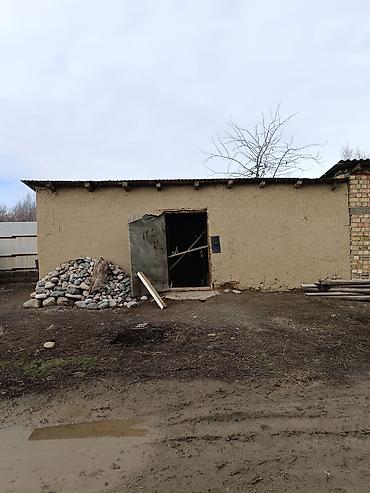 Продажа коттеджей и домов: Дом!!! продаю срочно дом, есть хоз постройки 2 сарая для скота — 13