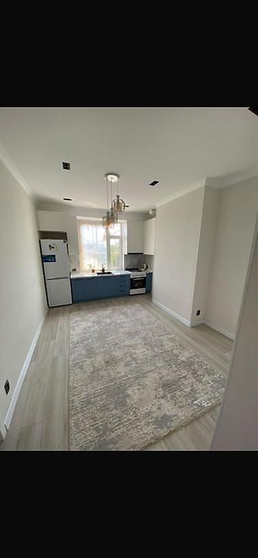 сдаю квартиру с подсилениям: 1 комната, 40 м², Дордой Моторс рынок Элитка, 4 этаж, Свежий ремонт — 2