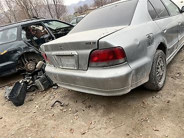 Mitsubishi: Mitsubishi Galant: 2000 г., 2.4 л, Универсал — 9