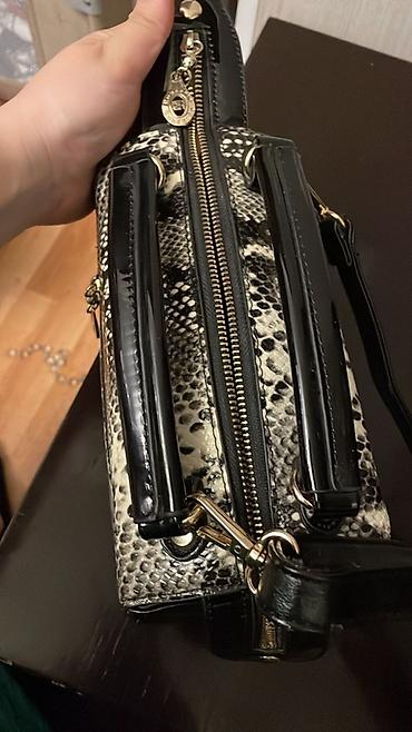 Dəstlər, kostyumlar: Qadın geyimləri seti – 4 ədəd 1) Zərli dekorlu don - Üst hissə: qara — 5