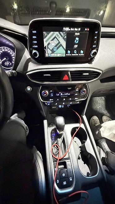 Продажа авто: Hyundai Santa Fe: 2018 г., 2.2 л, Автомат, Дизель, Кроссовер — 7