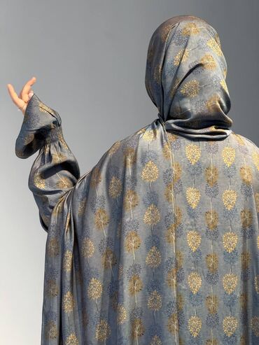 Повседневные платья: Абая с хиджабом из мягкой струящейся ткани с благородным сатиновым — 2