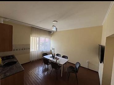 Долгосрочная аренда домов: 200 м², 5 комнат — 12